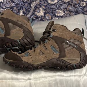 Merrell Tan and Blue Outdoor Boots